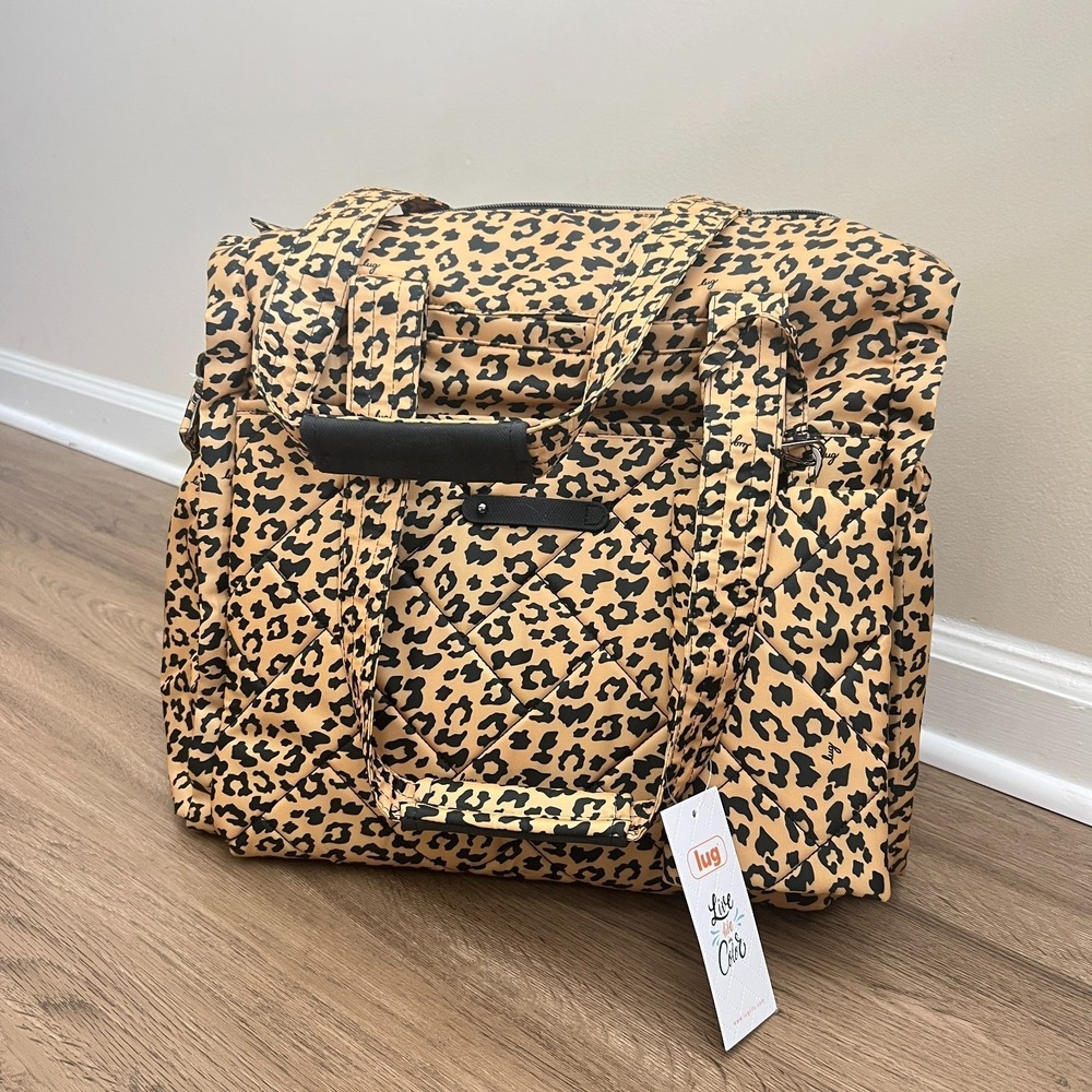 NWT‎ Lug Saunter Leopard Print Overnight Travel Weekender Duffel Bag with Pouch